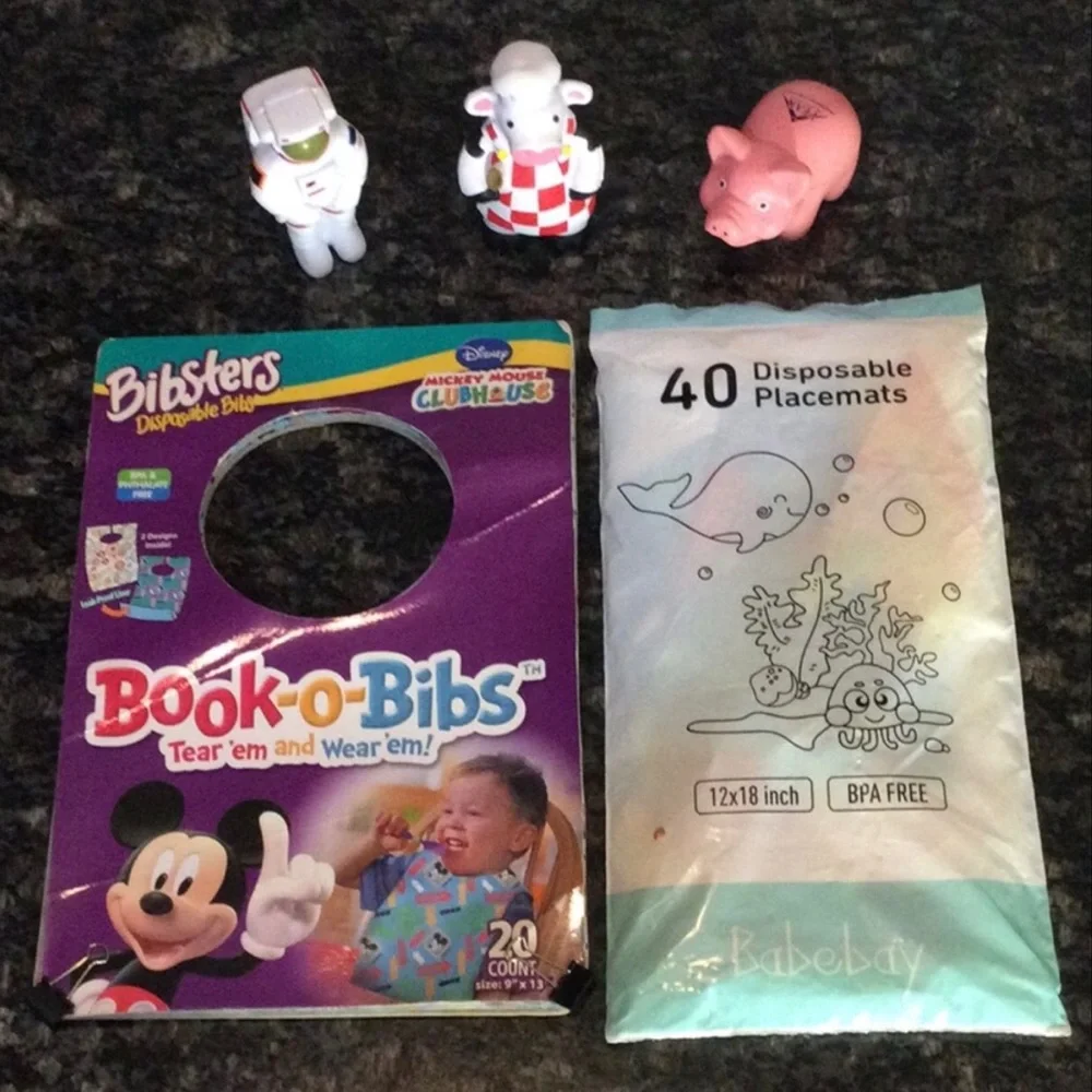 Disposable Book-o-Bibs & Placemats